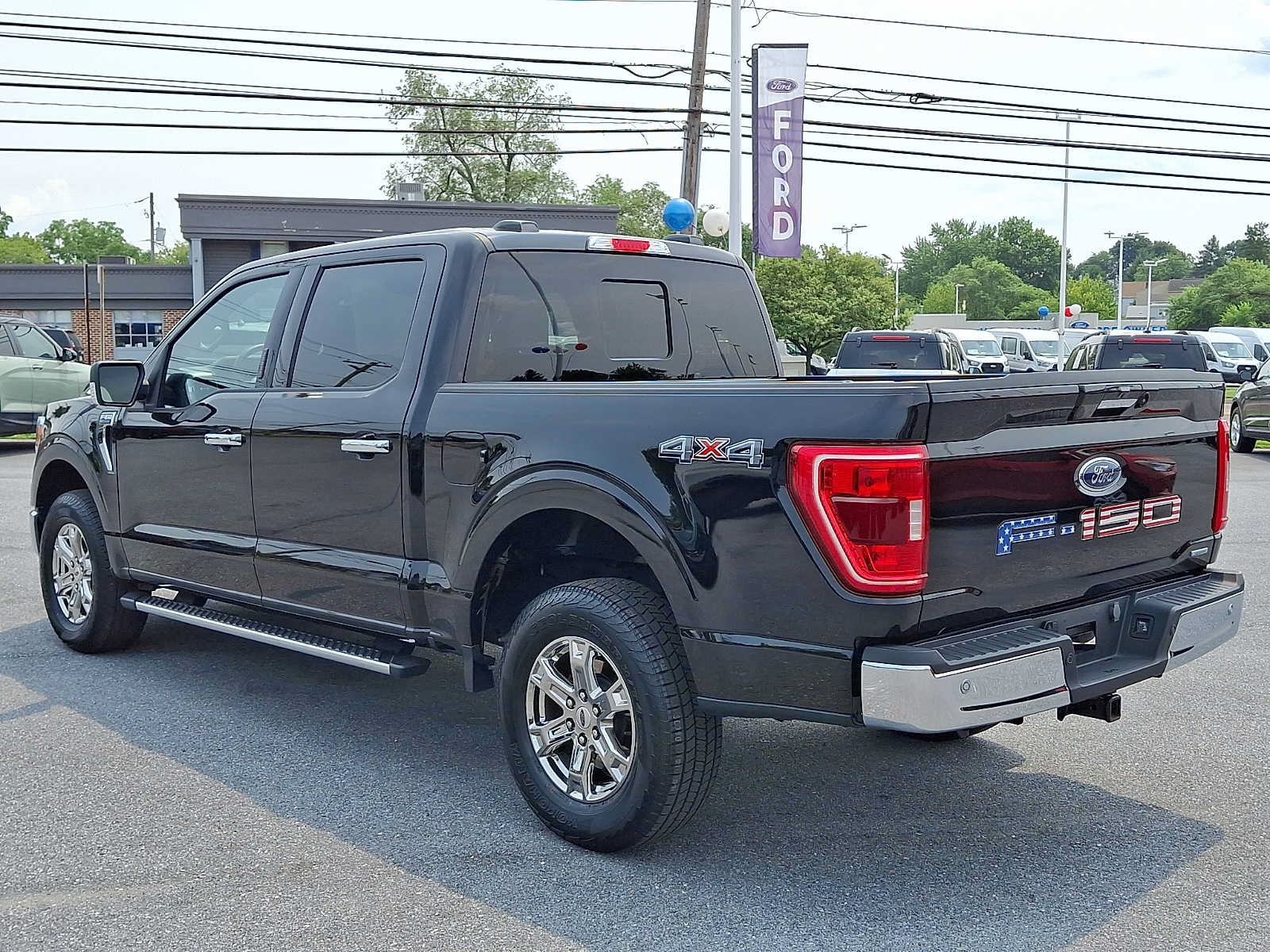 Certified 2023 Ford F150 XLT w/ Equipment Group 302A High AWD/4WD image 4