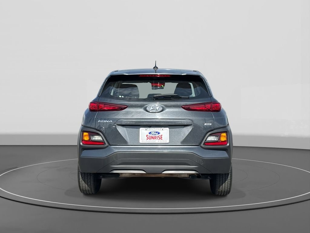 Used 2021 Hyundai Kona SE image 3