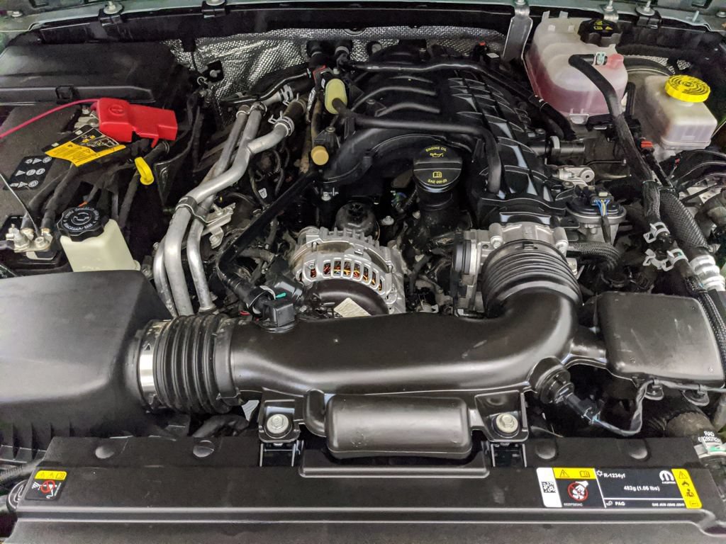 Used 2024 Jeep Wrangler Unlimited Sport AWD/4WD image 8