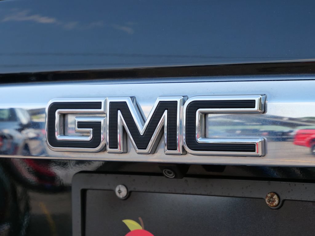 Used 2019 GMC Yukon XL Denali w/ Denali Ultimate Black Edition AWD/4WD image 8
