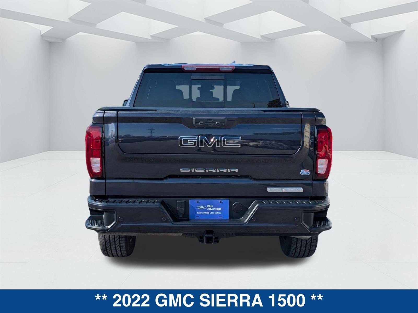 Used 2022 GMC Sierra 1500 Elevation w/ Elevation Premium Package video 3
