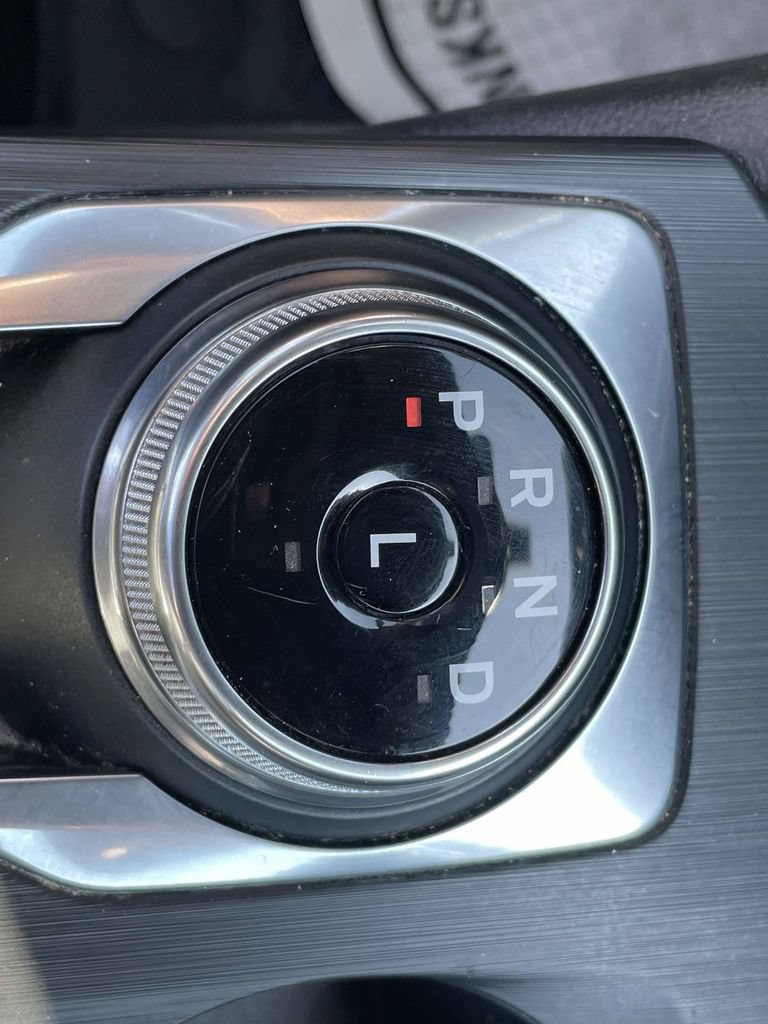 Certified 2025 Ford Escape ST-Line w/ Equipment Group 301A FWD image 17