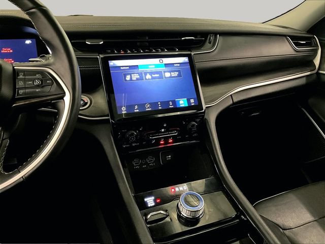 Used 2021 Jeep Grand Cherokee L Limited AWD/4WD image 6