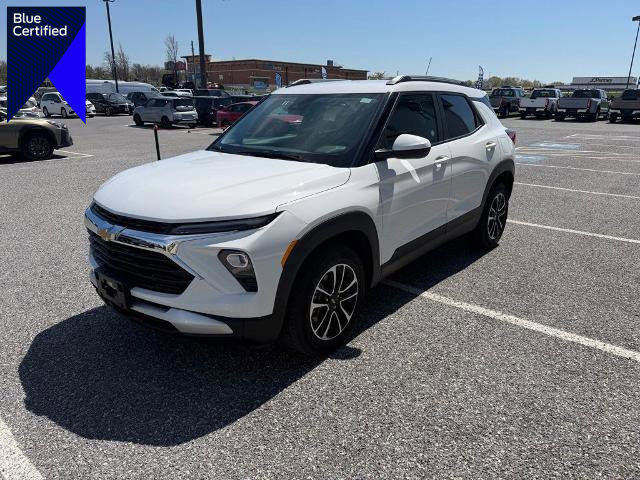 Used 2025 Chevrolet TrailBlazer LT image 1