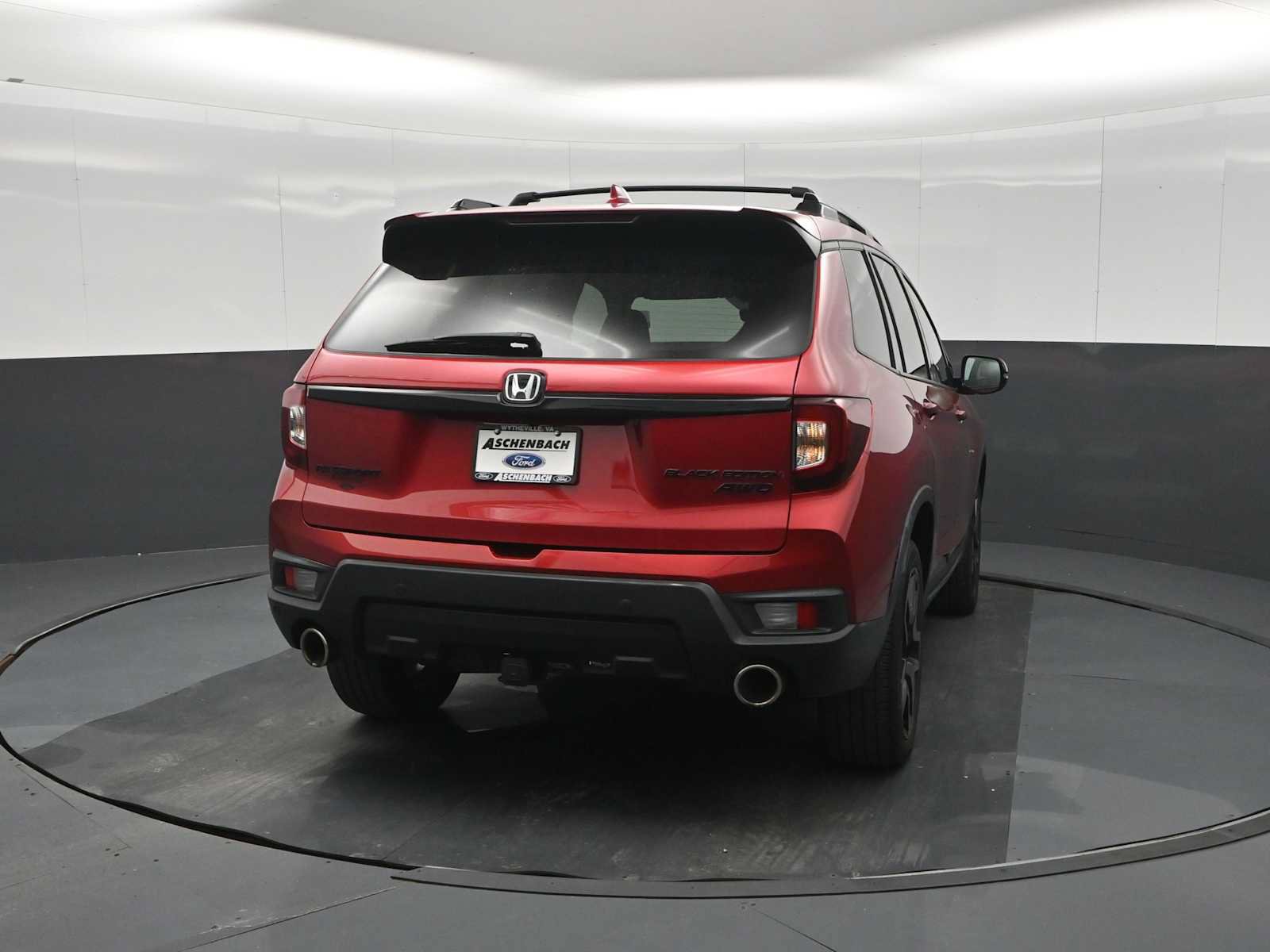 Used 2024 Honda Passport Black Edition image 8
