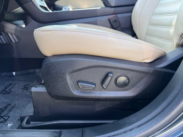 Certified 2023 Ford Edge SEL w/ Convenience Package AWD/4WD image 9