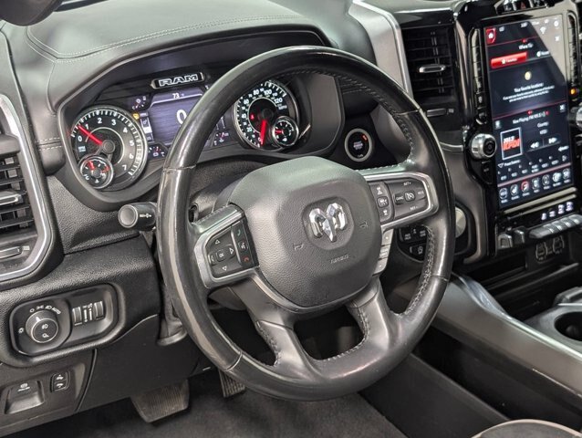 Used 2021 RAM 1500 Laramie AWD/4WD image 12