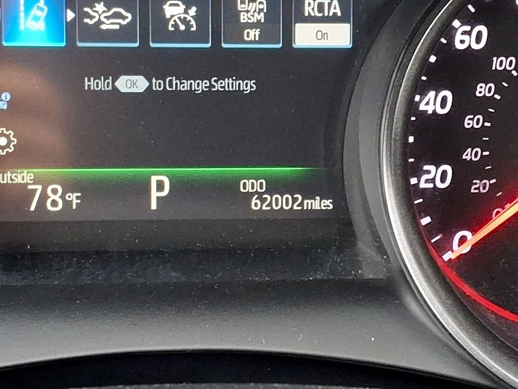Used 2024 Toyota Camry XSE FWD image 18