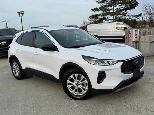 Certified 2024 Ford Escape Active FWD image 7