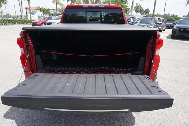 Used 2024 Chevrolet Silverado 1500 RST w/ Convenience Package II RWD image 13