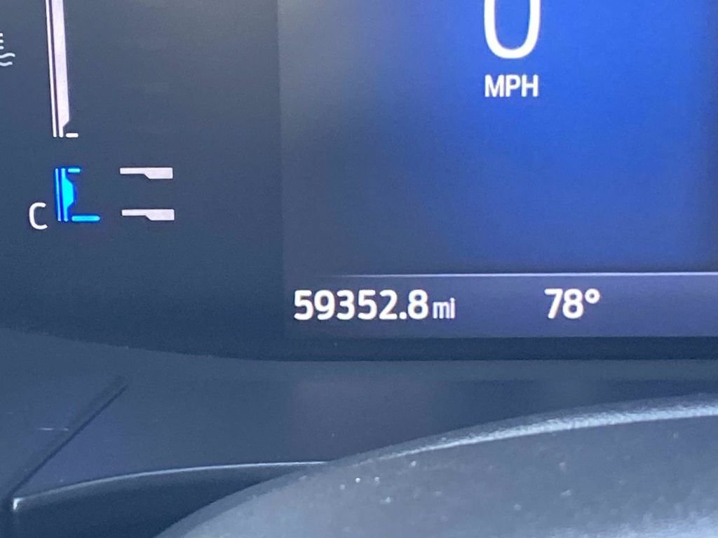 Certified 2024 Ford Escape Active AWD/4WD image 35
