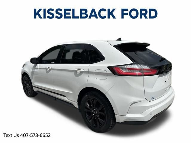 Certified 2023 Ford Edge SE w/ Black Appearance Package AWD/4WD image 5