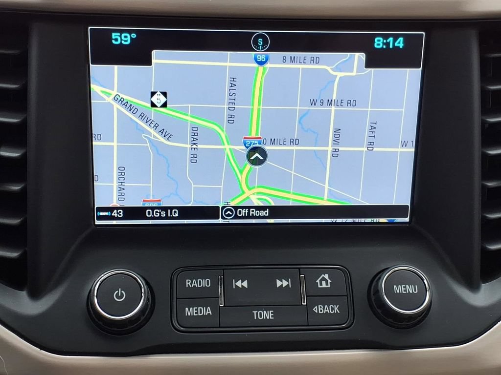 Used 2019 GMC Acadia Denali w/ Technology Package AWD/4WD image 17