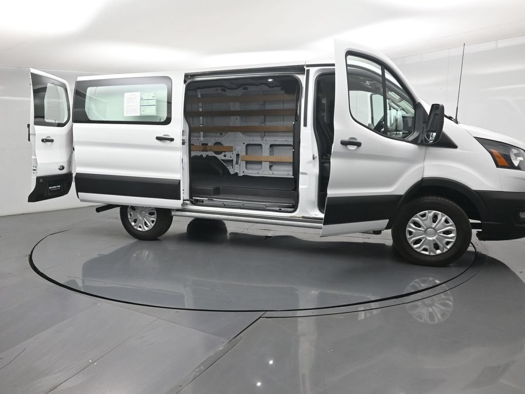 Certified 2025 Ford Transit 250 Low Roof w/ Exterior Upgrade Package RWD image 30