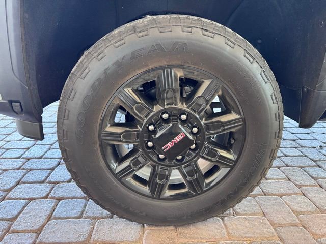Used 2025 GMC Sierra 2500 AT4 w/ AT4 Premium Plus Package AWD/4WD image 36