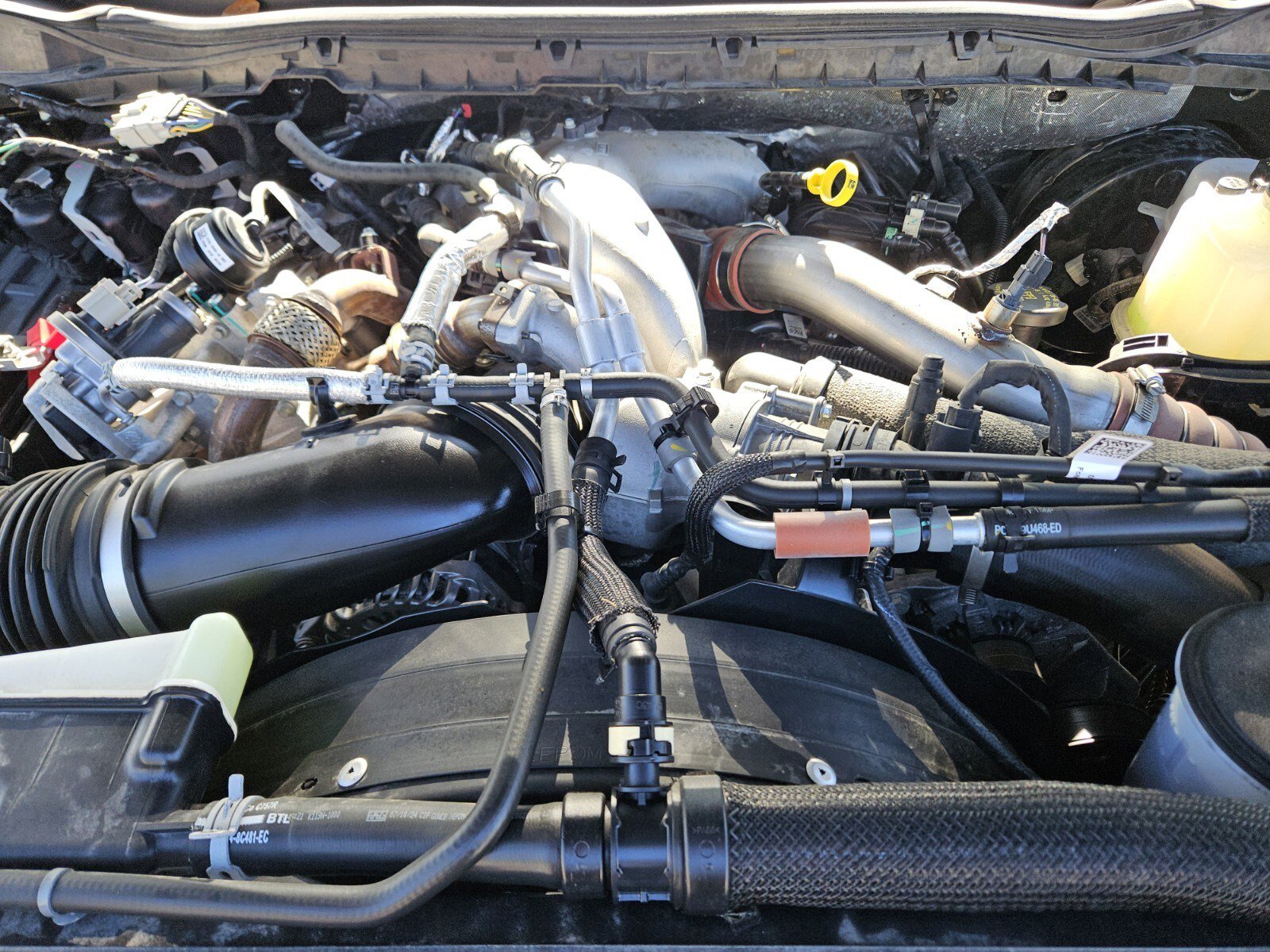 Certified 2024 Ford F250 Limited w/ FX4 Off-Road Package image 33