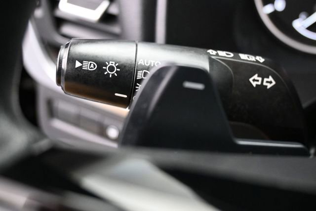 Used 2023 Nissan Rogue SV AWD/4WD image 23
