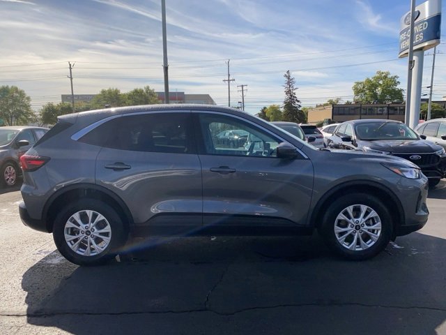 Certified 2023 Ford Escape Active w/ Tech Pack #2 image 2