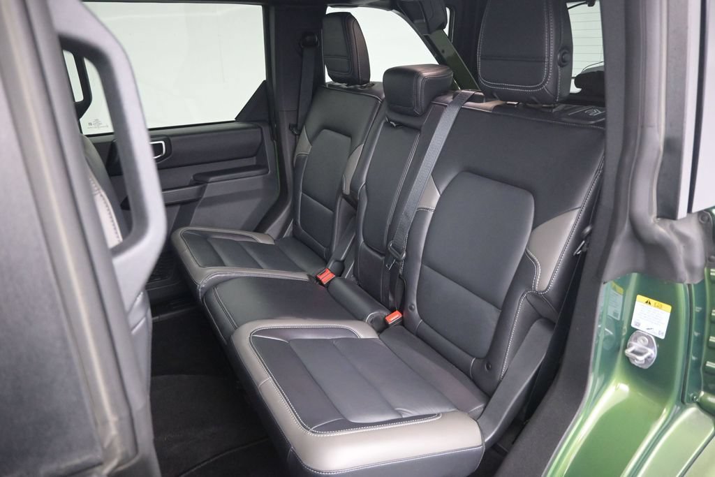 Certified 2025 Ford Bronco Outer Banks AWD/4WD image 13