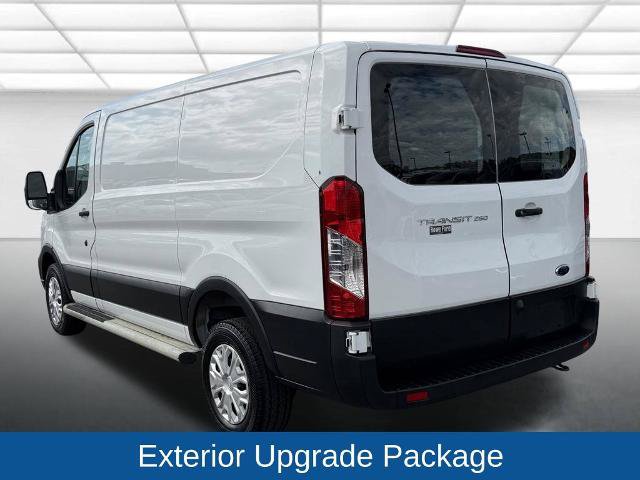 Certified 2025 Ford Transit 250 Low Roof w/ Exterior Upgrade Package RWD image 9