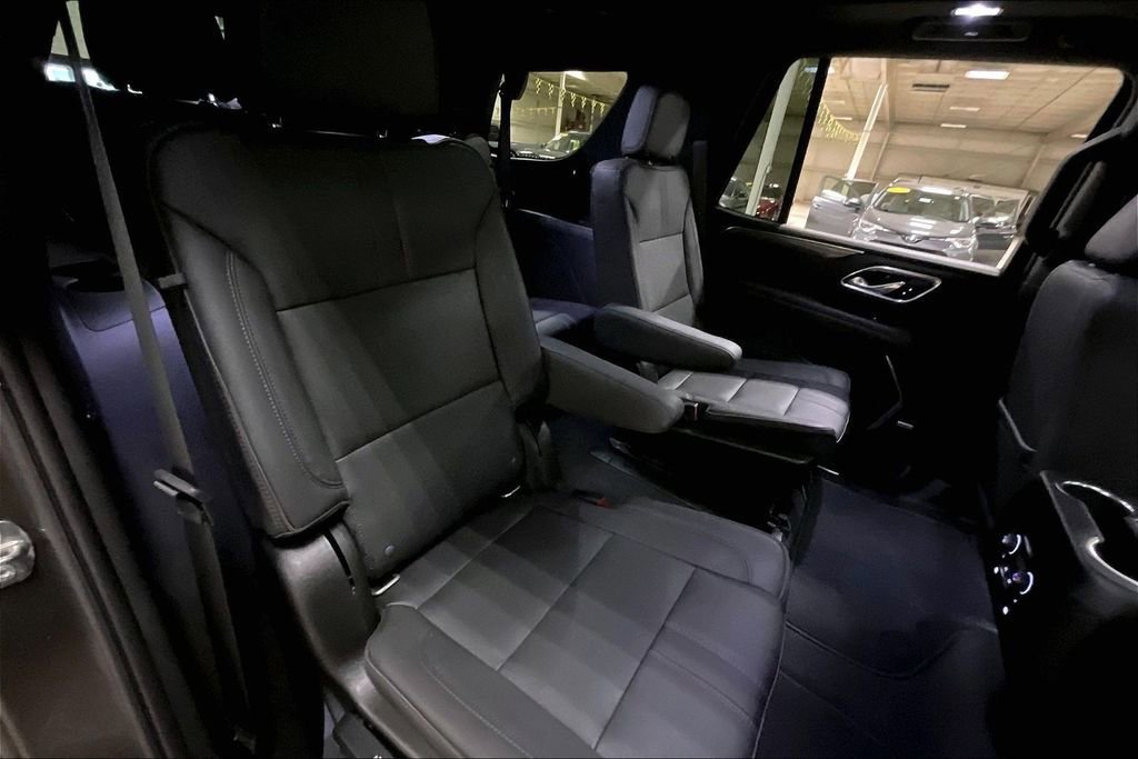 Used 2021 Chevrolet Tahoe RST w/ Luxury Package image 26