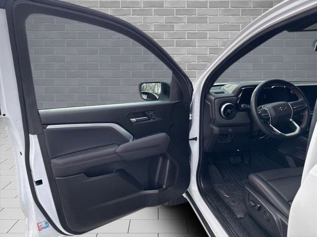 Used 2023 Chevrolet Colorado Z71 w/ Z71 Convenience Package 2 image 13