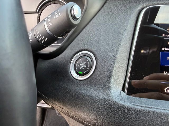 Used 2019 Cadillac XT4 Premium Luxury image 25