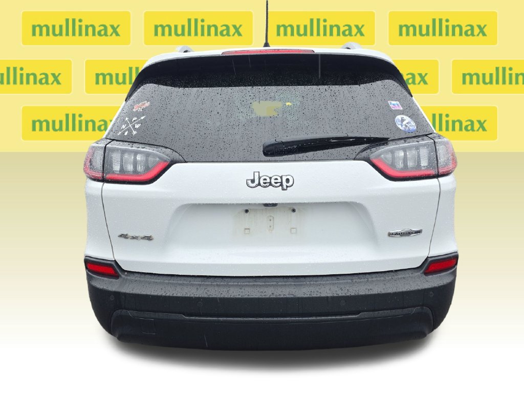 Used 2020 Jeep Cherokee Latitude Plus w/ Cold Weather Group AWD/4WD image 32