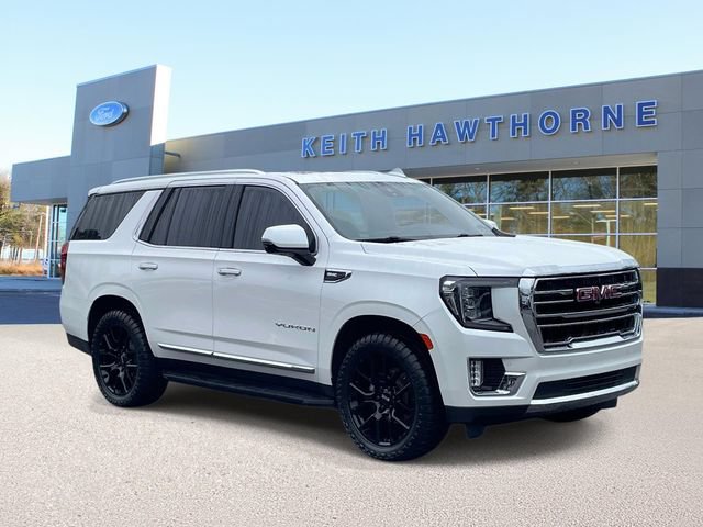 Used 2023 GMC Yukon SLT w/ SLT Premium Package AWD/4WD image 1