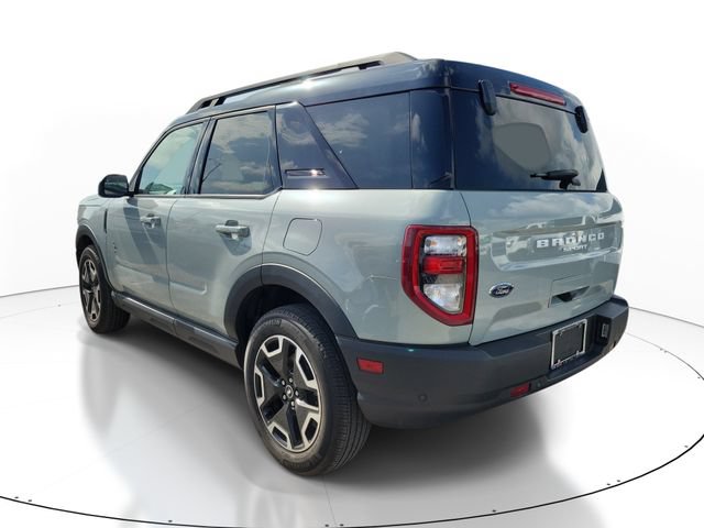 Certified 2023 Ford Bronco Sport Outer Banks w/ Tech Package AWD/4WD image 3