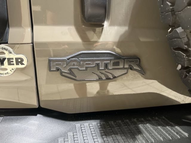 Certified 2025 Ford Bronco Raptor w/ Interior Carbon Fiber Pack AWD/4WD image 28