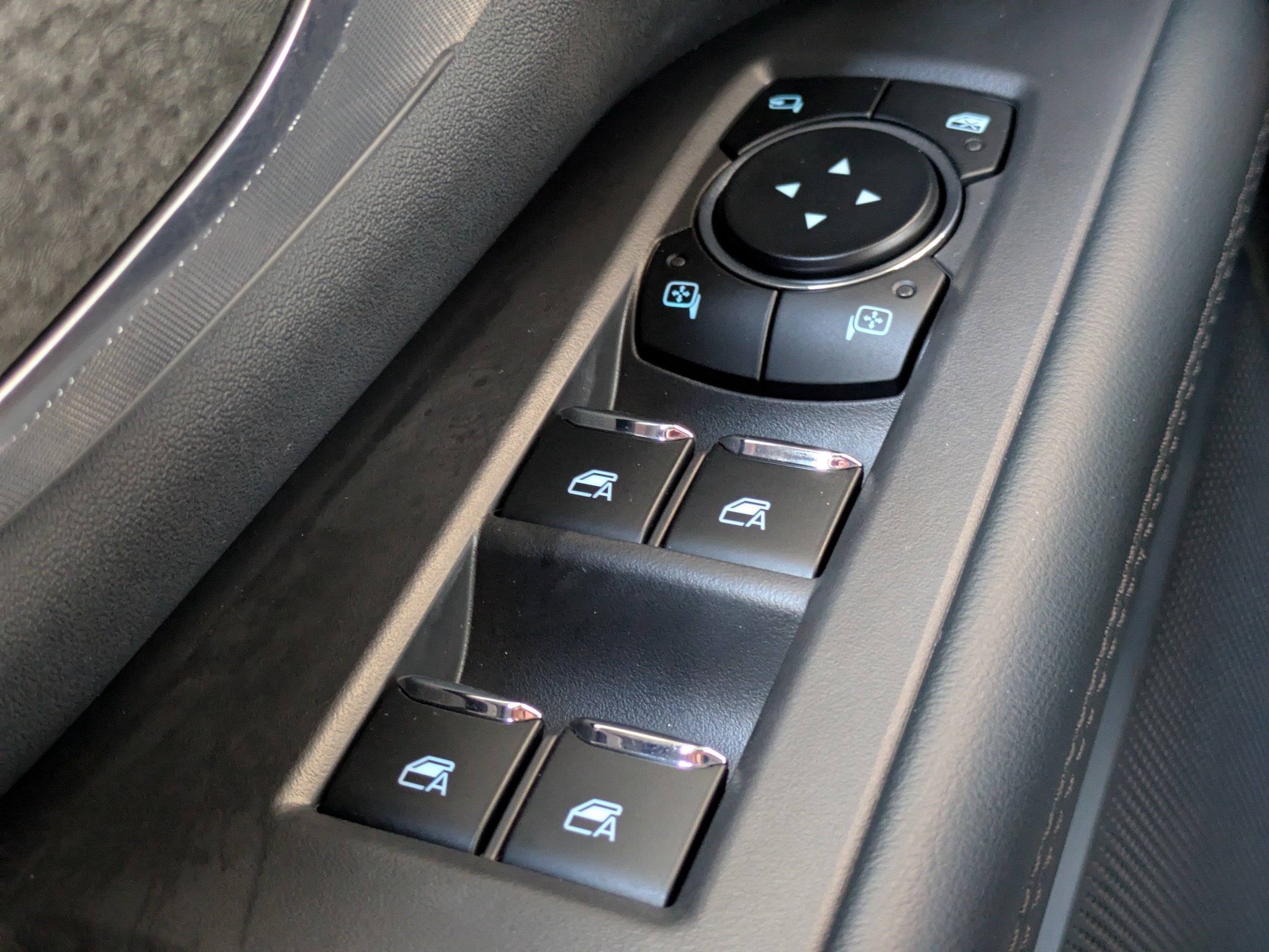 Certified 2025 Ford Expedition Tremor AWD/4WD image 28