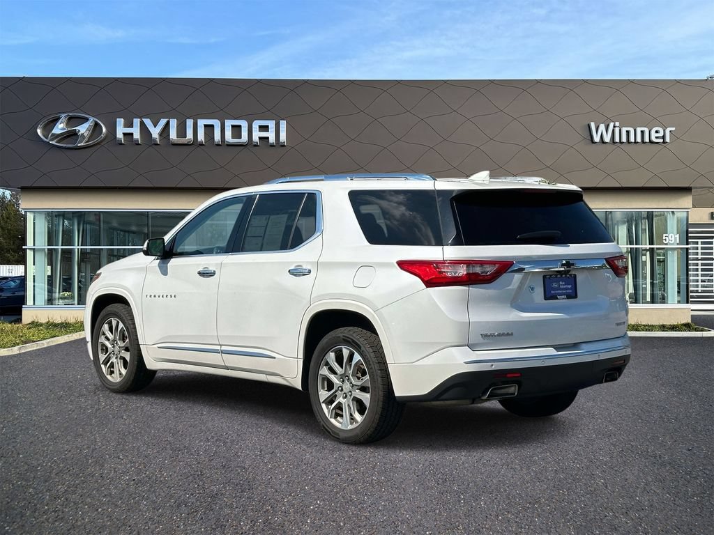 Used 2020 Chevrolet Traverse Premier w/ LPO, Floor Liner Package FWD image 2