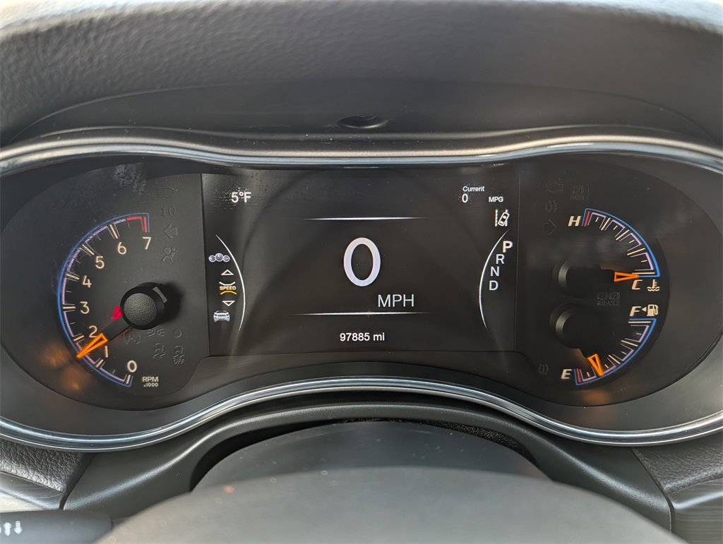 Used 2020 Jeep Grand Cherokee Altitude image 19