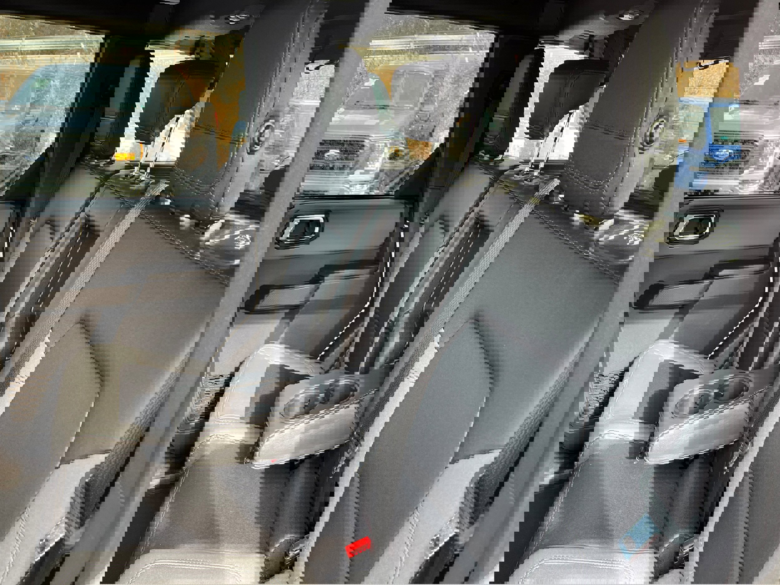 Certified 2024 Ford Bronco Big Bend image 12