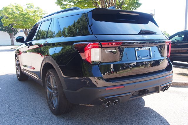 Certified 2025 Ford Explorer ST w/ Sun And Sound Package AWD/4WD image 5