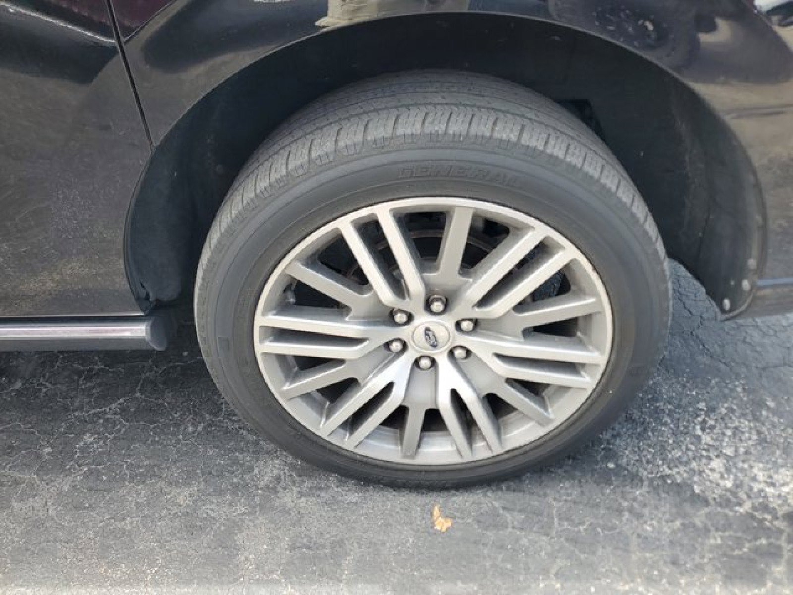 Certified 2022 Ford Expedition Max Platinum RWD image 5