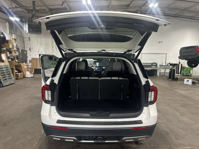 Certified 2025 Ford Explorer Active w/ Active Comfort Package AWD/4WD image 25