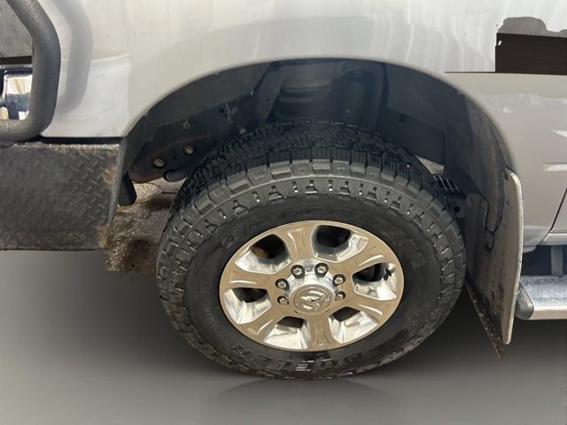 Used 2024 RAM 2500 Big Horn w/ Heated Seats & Wheel Group AWD/4WD image 17
