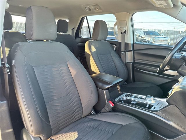 Certified 2021 Ford Explorer XLT image 32