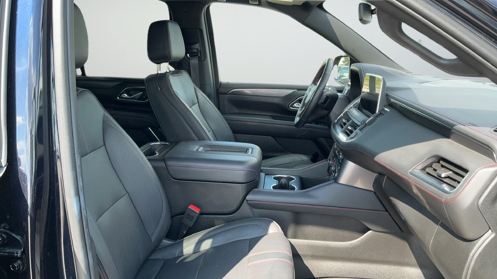 Used 2024 Chevrolet Tahoe RST w/ Luxury Package RWD image 22