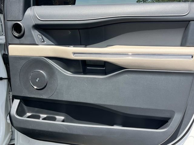 Certified 2022 Ford Expedition Max Limited AWD/4WD image 29