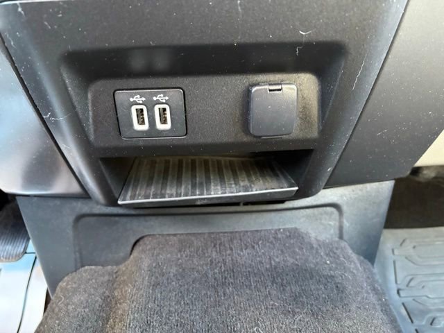 Certified 2019 Ford F150 XLT w/ Equipment Group 302A Luxury image 30