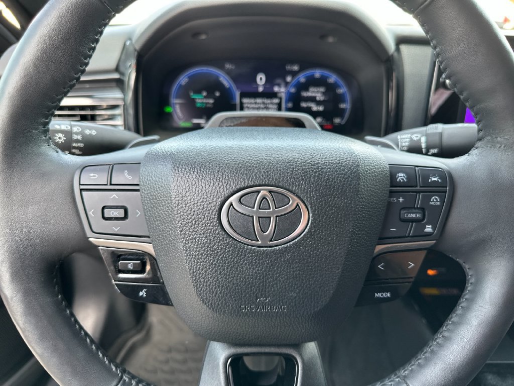 Used 2025 Toyota Camry XSE w/ Premium Plus Package FWD image 21
