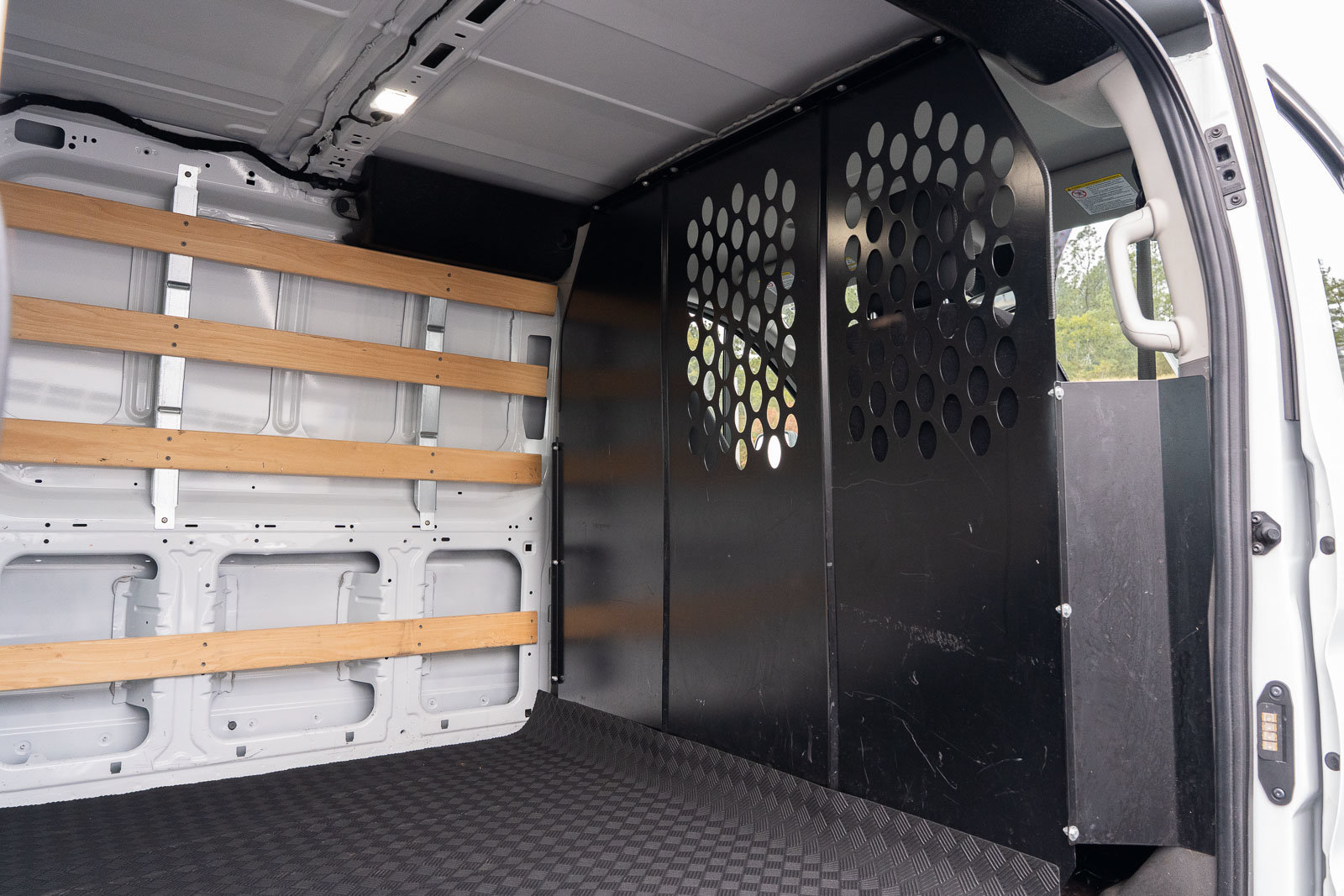 Certified 2025 Ford Transit 250 Low Roof w/ Exterior Upgrade Package RWD image 14
