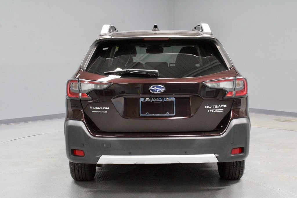 Used 2023 Subaru Outback Touring AWD/4WD image 12