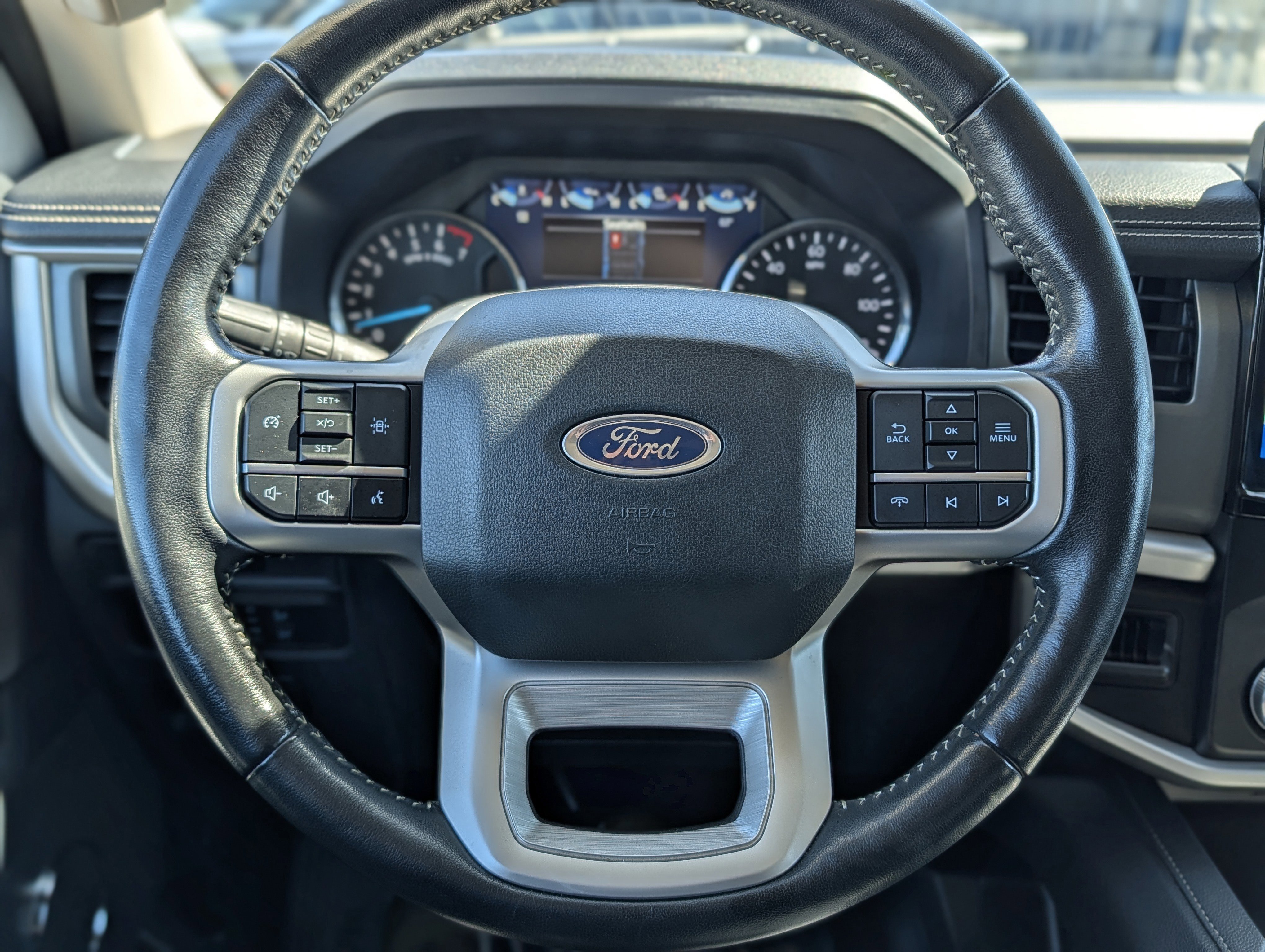 Certified 2024 Ford Expedition Max XLT image 26