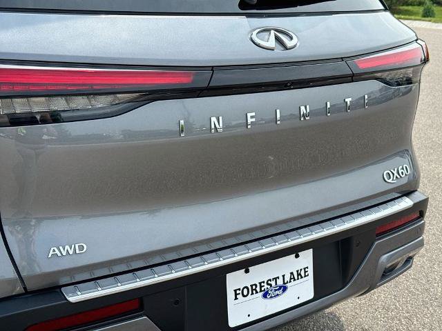 Used 2023 INFINITI QX60 Sensory w/ Vision Package AWD/4WD image 22