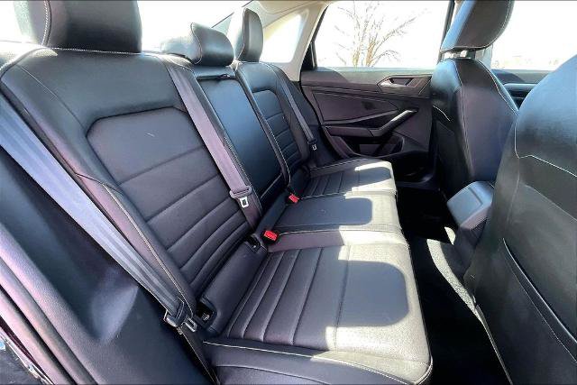 Used 2024 Volkswagen Jetta SE FWD image 25