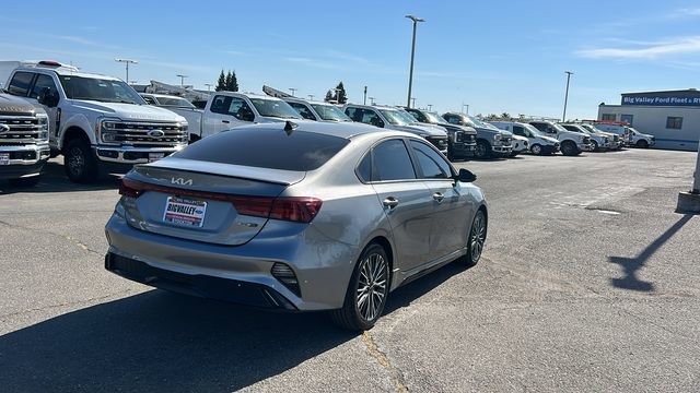 Used 2023 Kia Forte GT-Line w/ GT-Line Technology Package FWD image 3